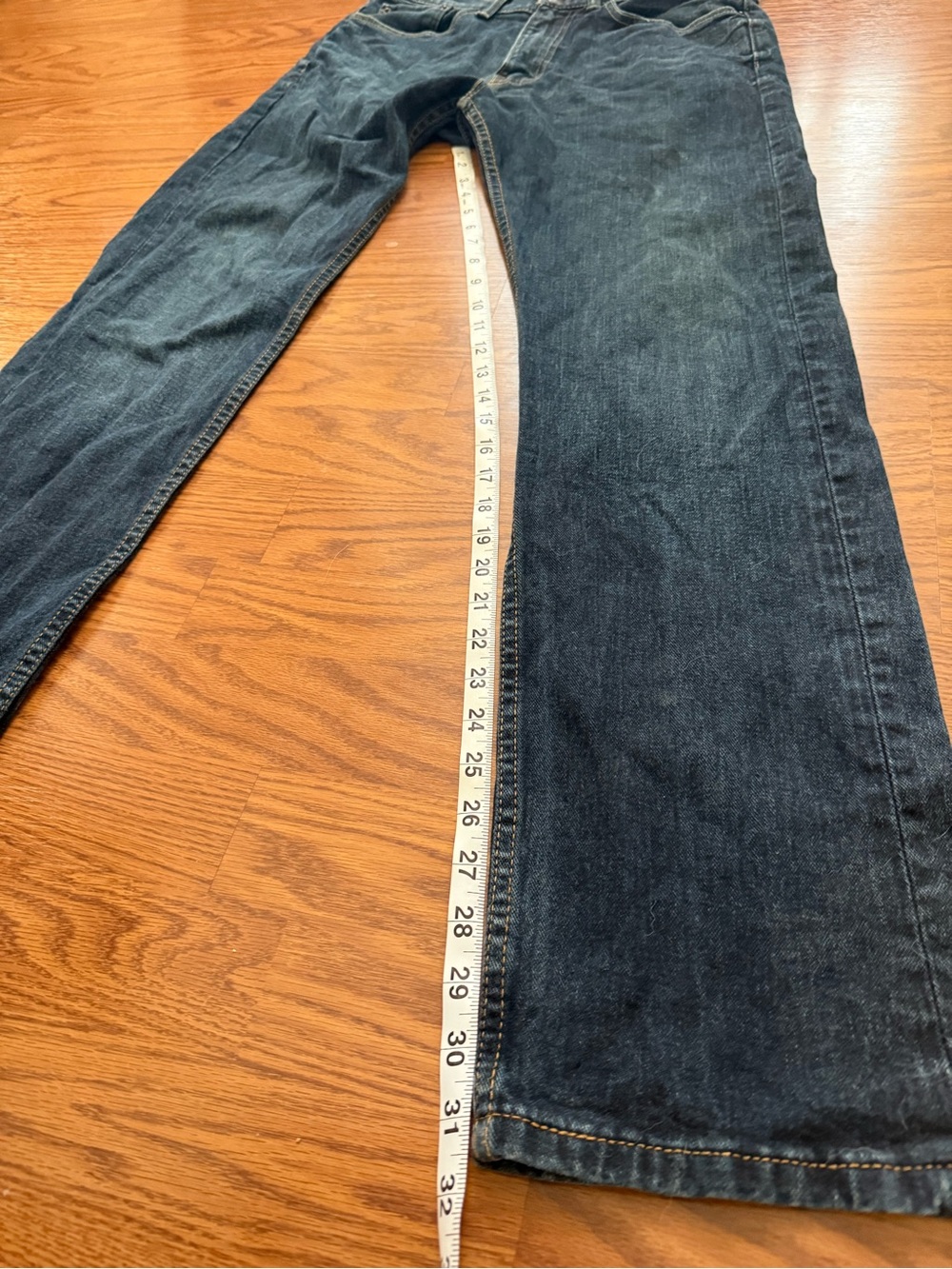 Levi Strauss Men's 505 Straight Jeans in Dark Blue Denim Size 32 x 32 EUC - Picture 8 of 13